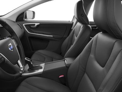 2016 Volvo XC60 T6 Drive-E Platinum