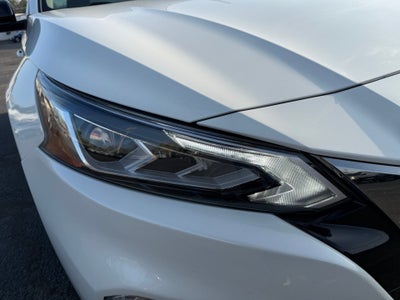 2022 Nissan Altima SR FWD