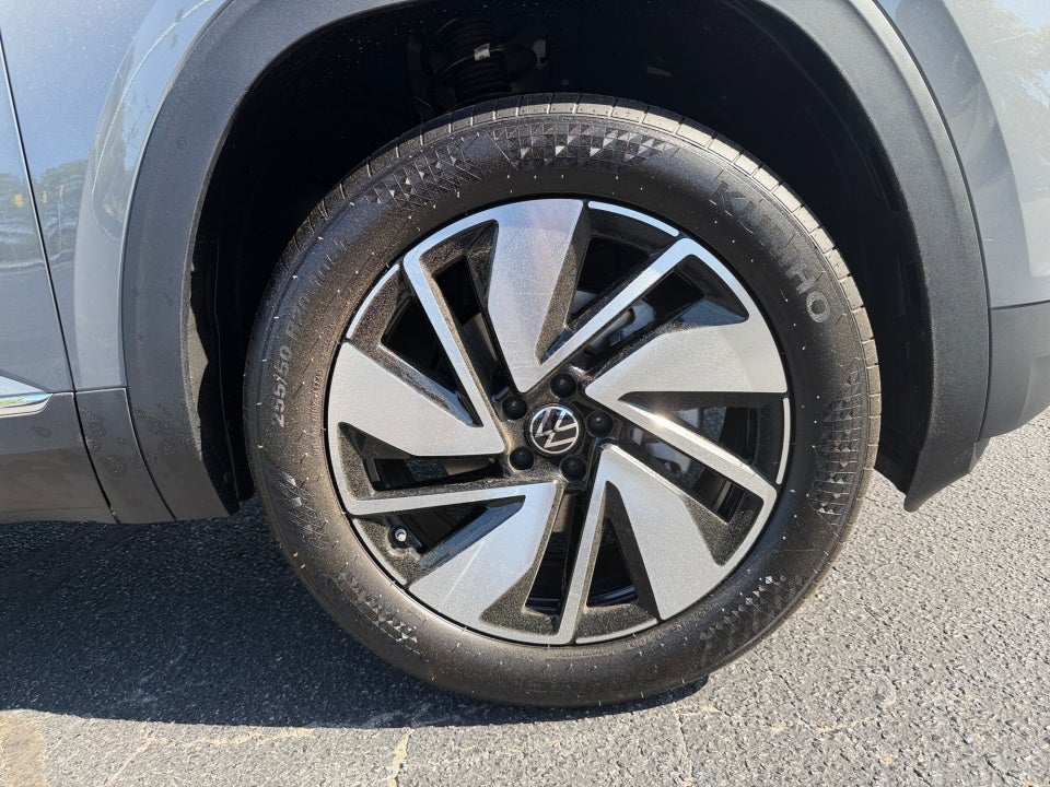 2026 Volkswagen Atlas SEL