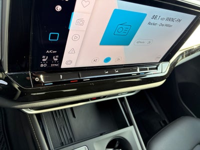 2026 Volkswagen Atlas Cross Sport SE