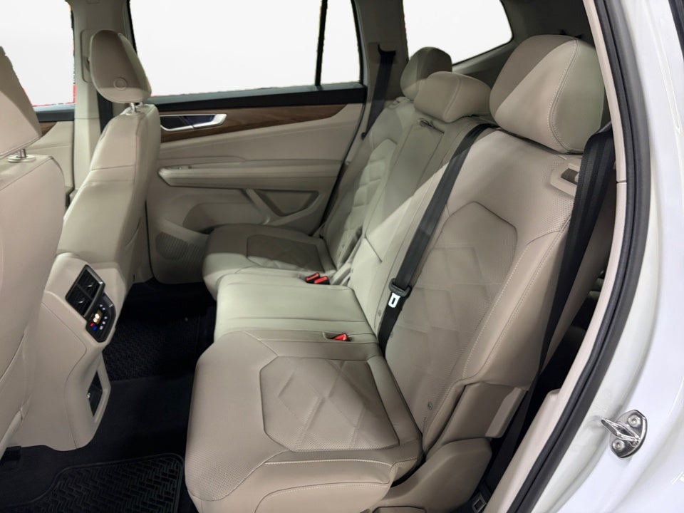 2026 Volkswagen Atlas SE