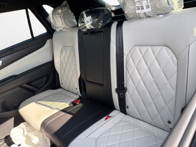 2026 Volkswagen Atlas Cross Sport SEL Premium R-Line