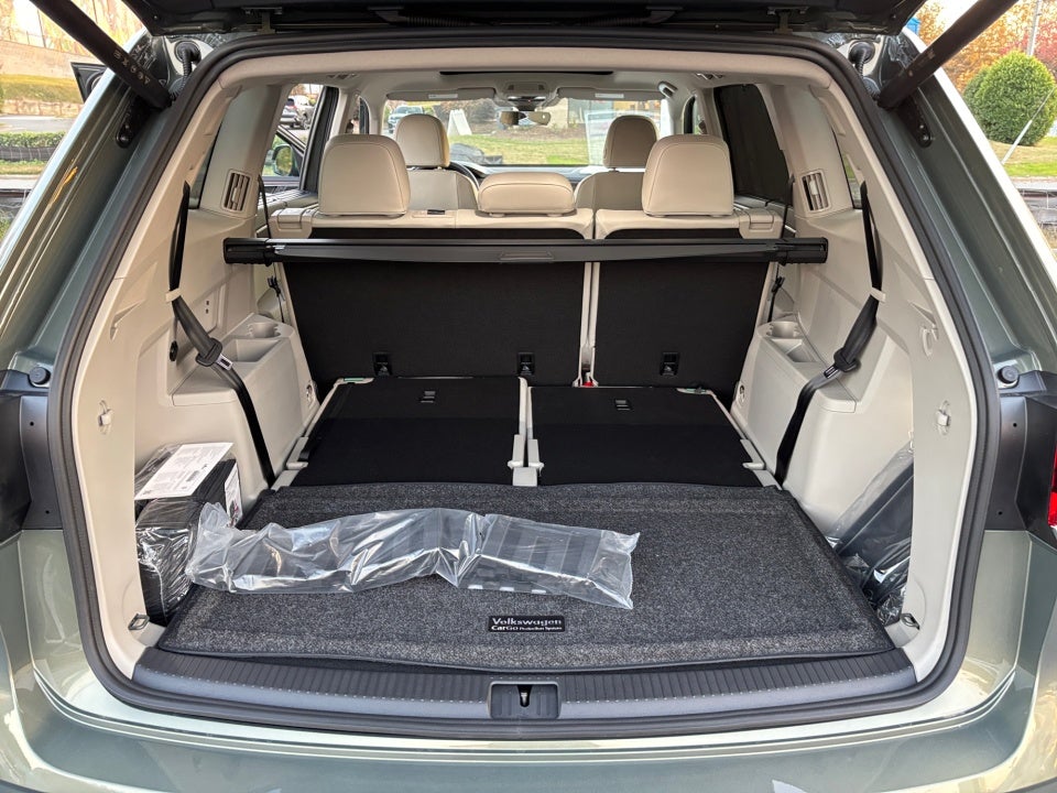 2026 Volkswagen Atlas SEL Premium R-Line