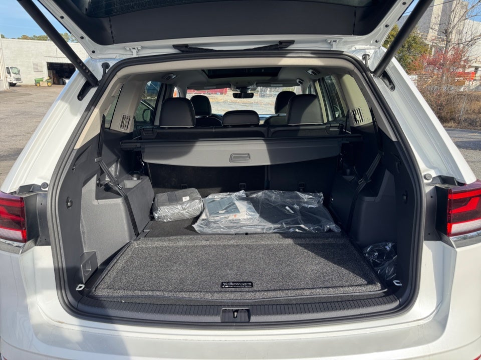 2026 Volkswagen Atlas SEL Premium R-Line