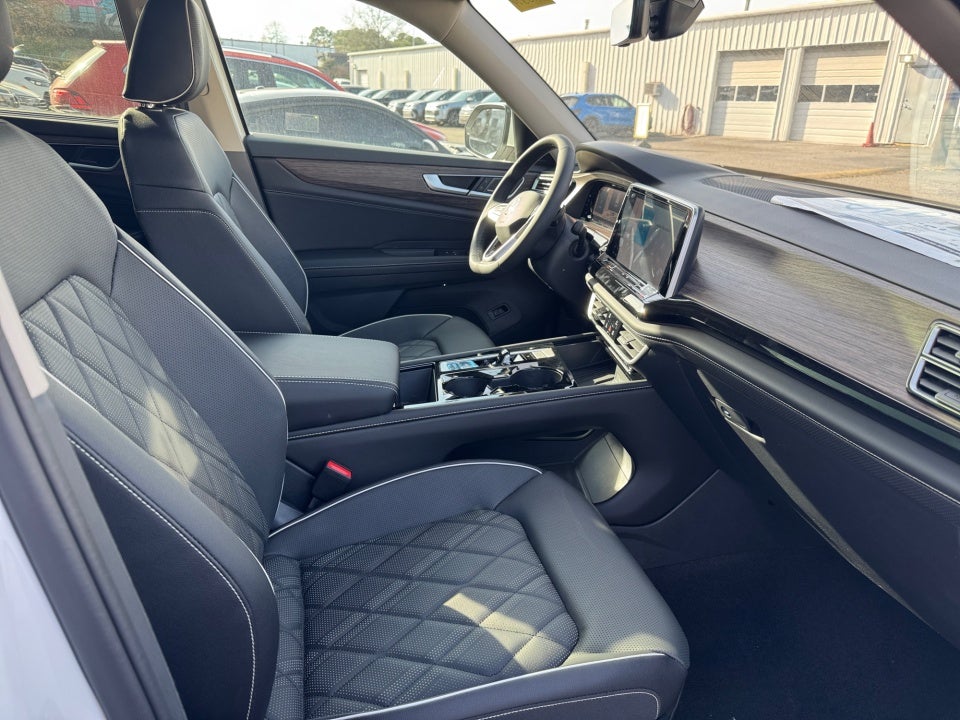 2026 Volkswagen Atlas SEL Premium R-Line