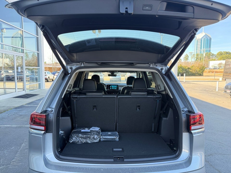 2026 Volkswagen Atlas SEL Premium R-Line