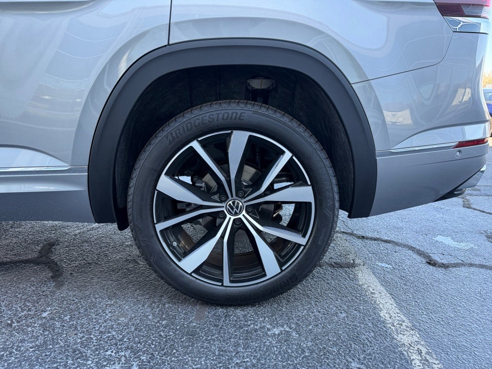 2026 Volkswagen Atlas SEL Premium R-Line