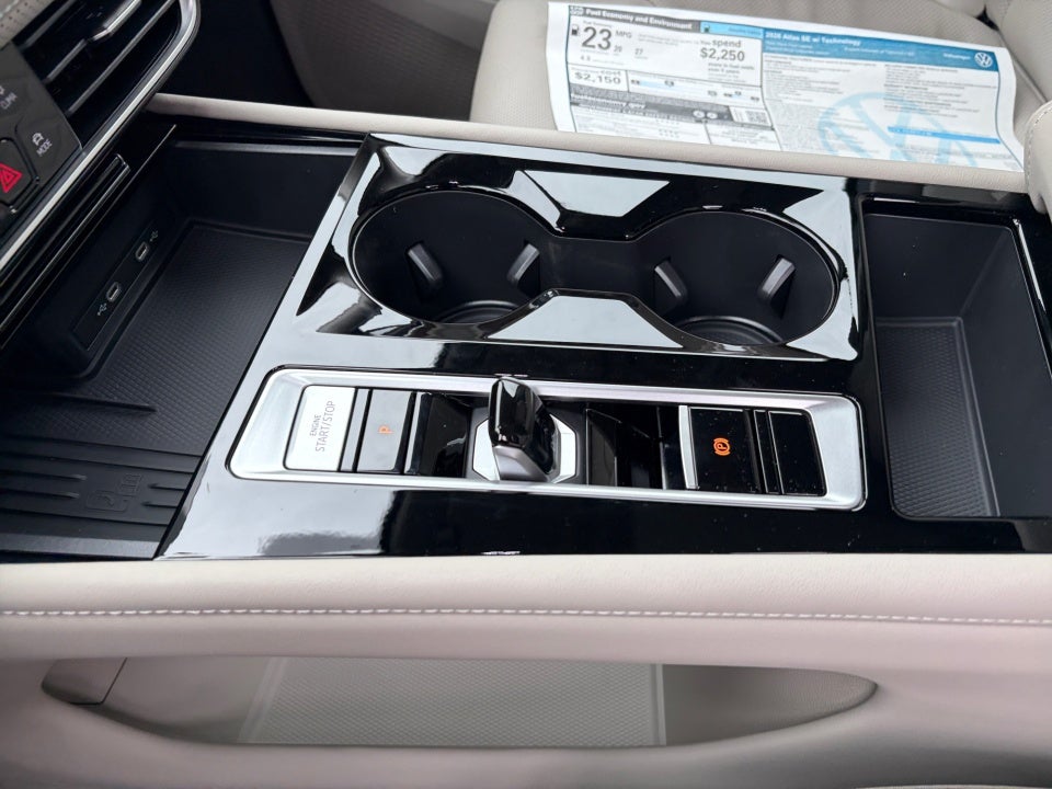 2026 Volkswagen Atlas SE with Technology