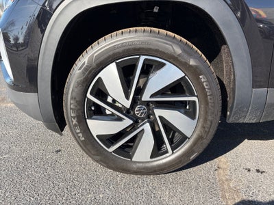 2026 Volkswagen Atlas SE with Technology