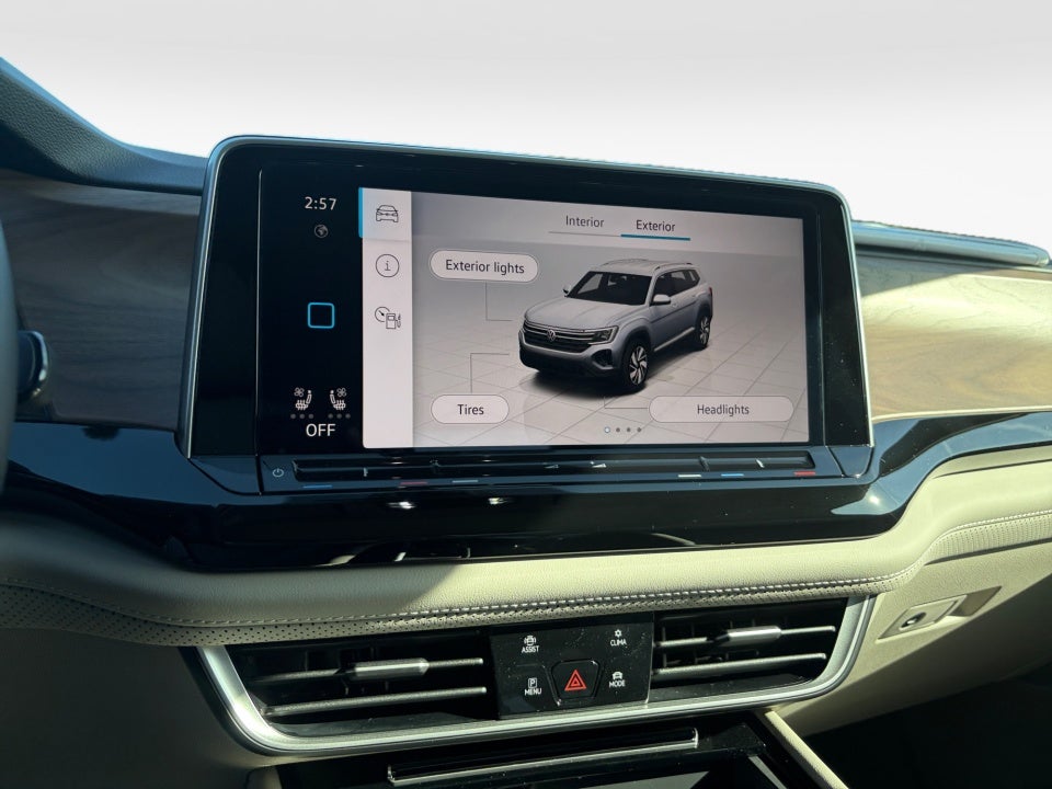 2026 Volkswagen Atlas SE with Technology