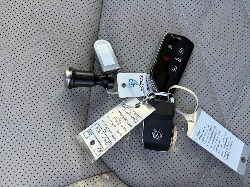 2026 Volkswagen Atlas SE with Technology