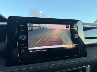 2026 Volkswagen Taos SE Black