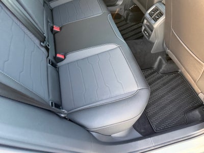 2026 Volkswagen Taos SE Black