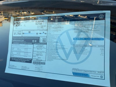 2026 Volkswagen Taos SE Black