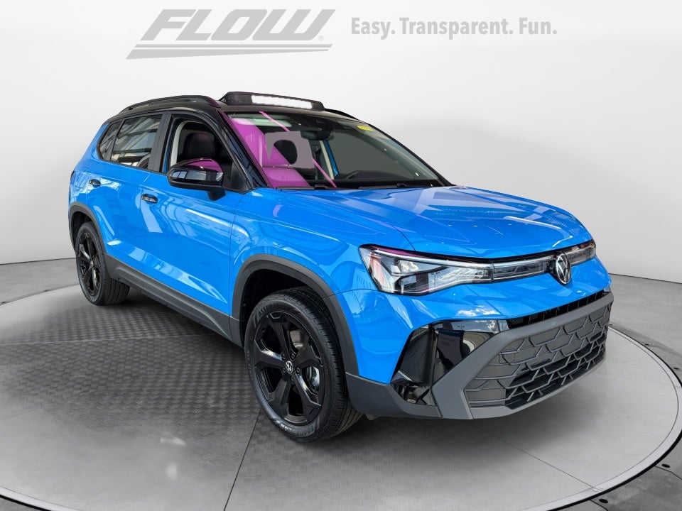 2026 Volkswagen Taos SE Black