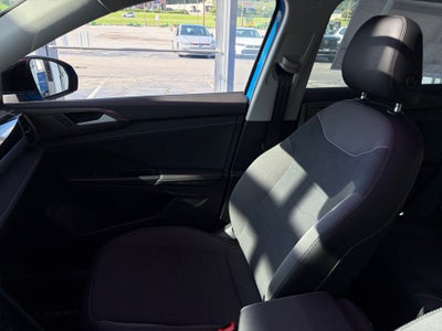2026 Volkswagen Taos SE Black