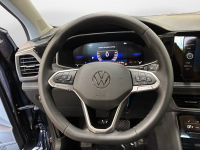 2025 Volkswagen Taos 1.5T SE Black