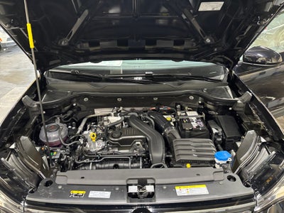 2025 Volkswagen Taos 1.5T SE Black