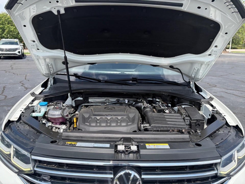 2022 Volkswagen Tiguan SEL R-Line