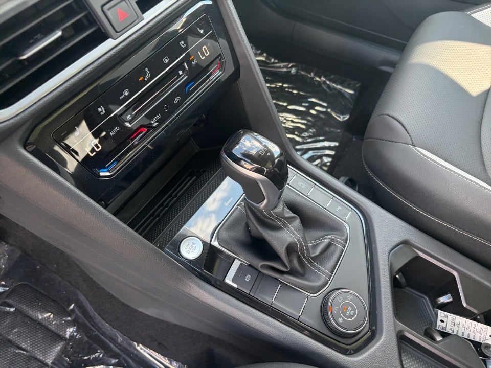 2026 Volkswagen Taos SEL