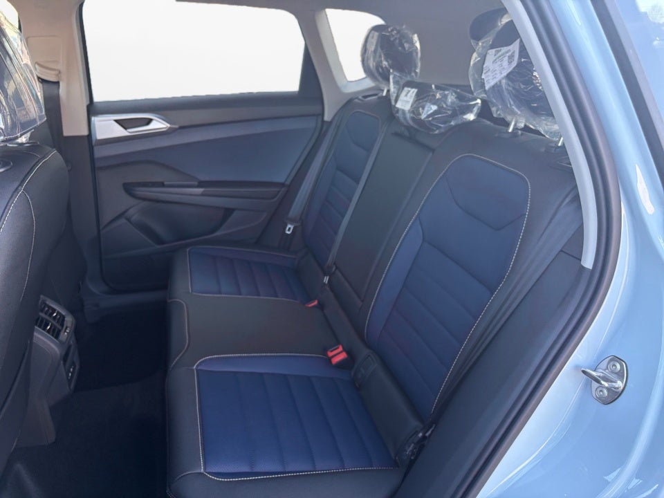 2026 Volkswagen Taos SEL