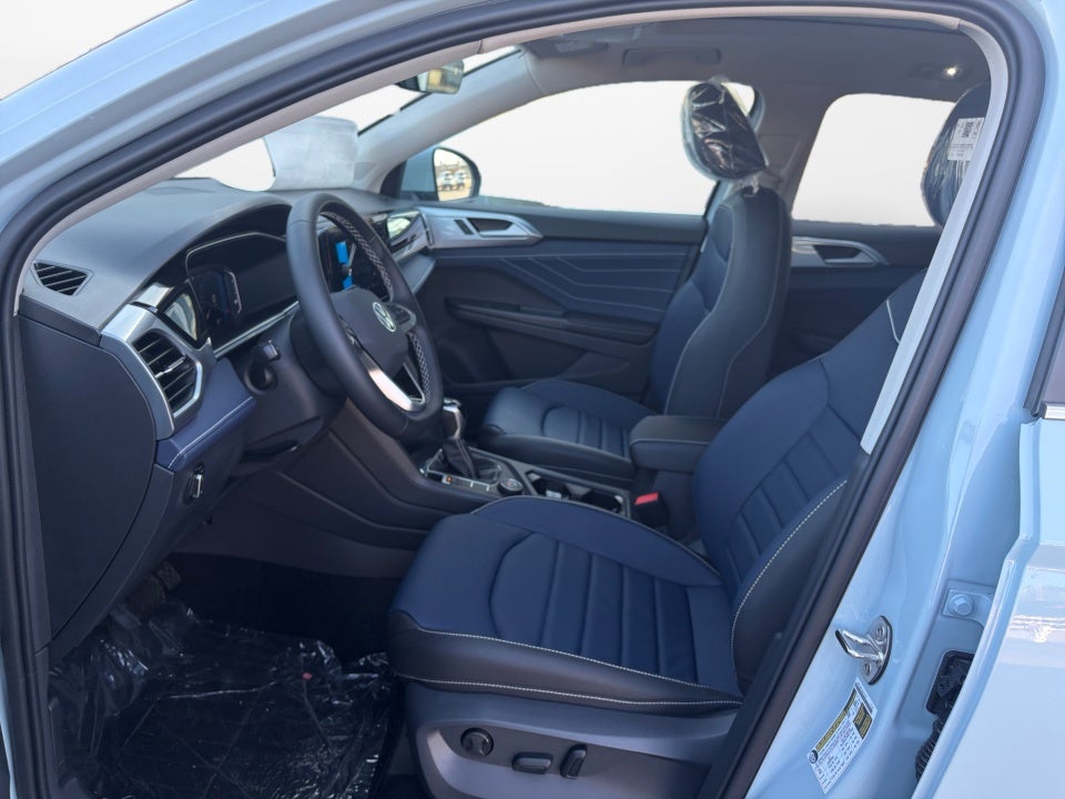 2026 Volkswagen Taos SEL