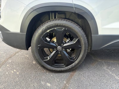 2026 Volkswagen Taos SEL