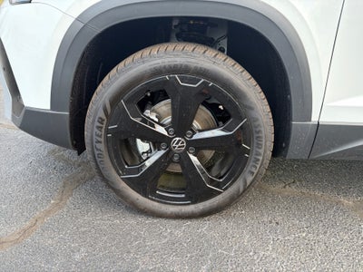 2026 Volkswagen Taos SEL