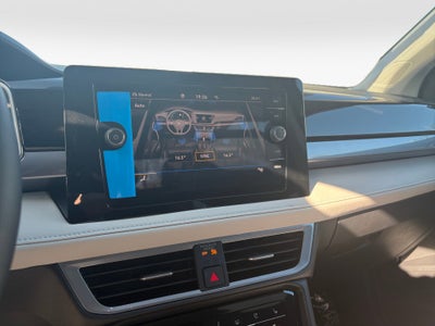 2026 Volkswagen Taos SEL