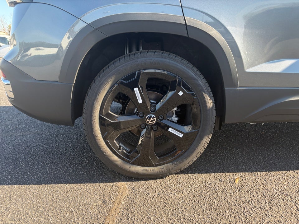 2026 Volkswagen Taos SEL