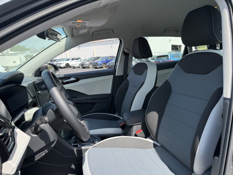 2025 Volkswagen Taos 1.5T S