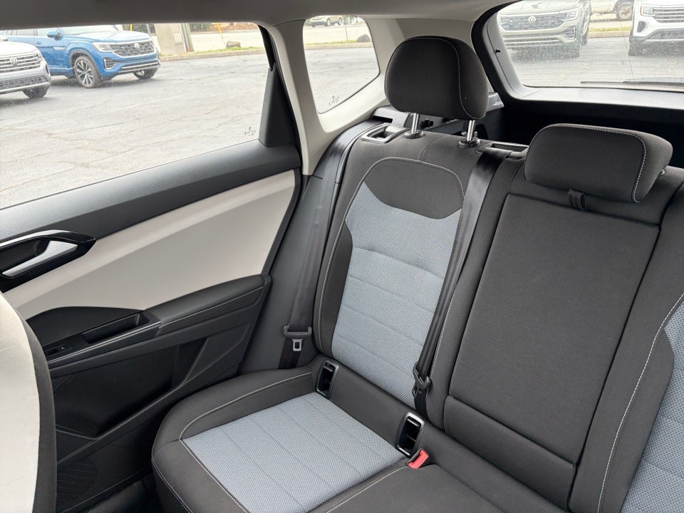 2025 Volkswagen Taos 1.5T S