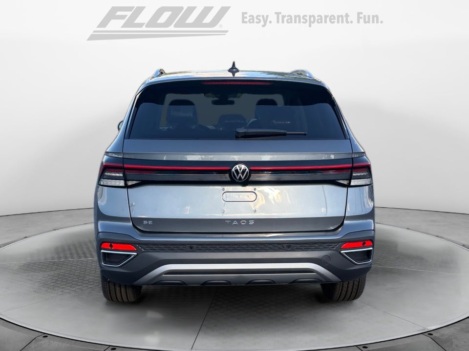 2026 Volkswagen Taos SE