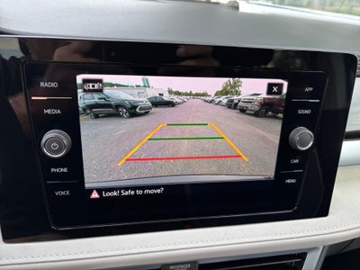 2025 Volkswagen Taos 1.5T SE