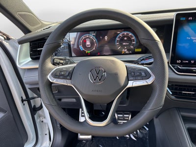 2025 Volkswagen Tiguan 2.0T SE R-Line Black