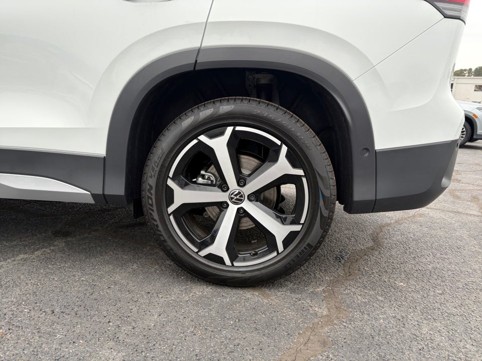 2026 Volkswagen Tiguan SE