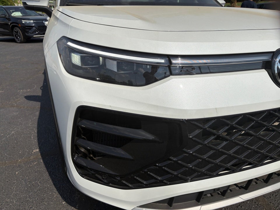 2026 Volkswagen Tiguan SEL R-Line Turbo
