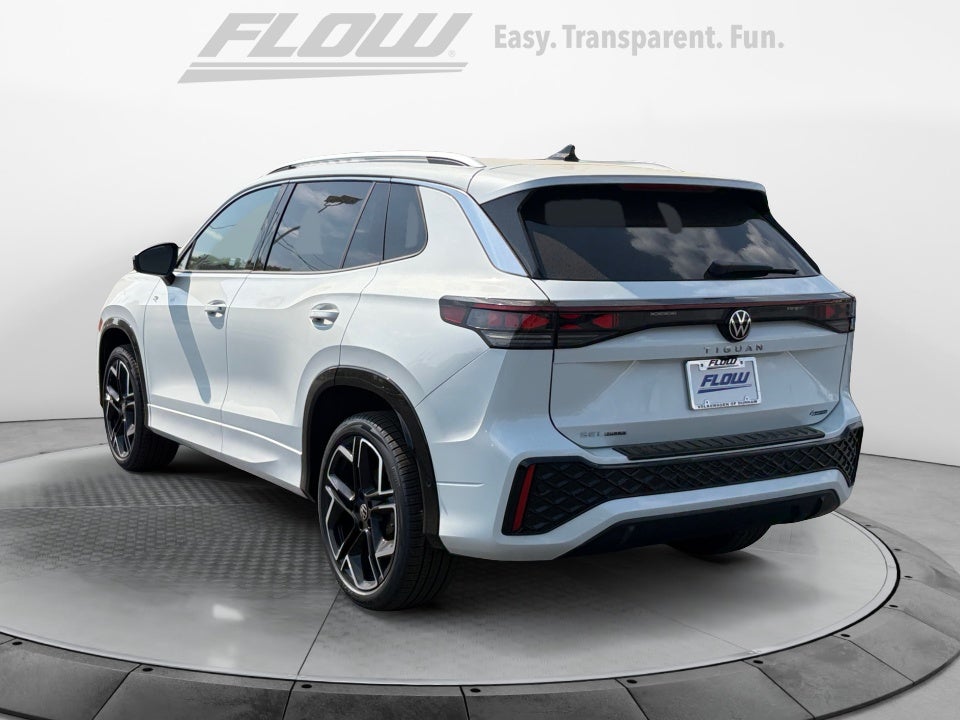 2026 Volkswagen Tiguan SEL R-Line Turbo