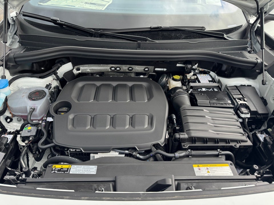 2026 Volkswagen Tiguan SEL R-Line Turbo