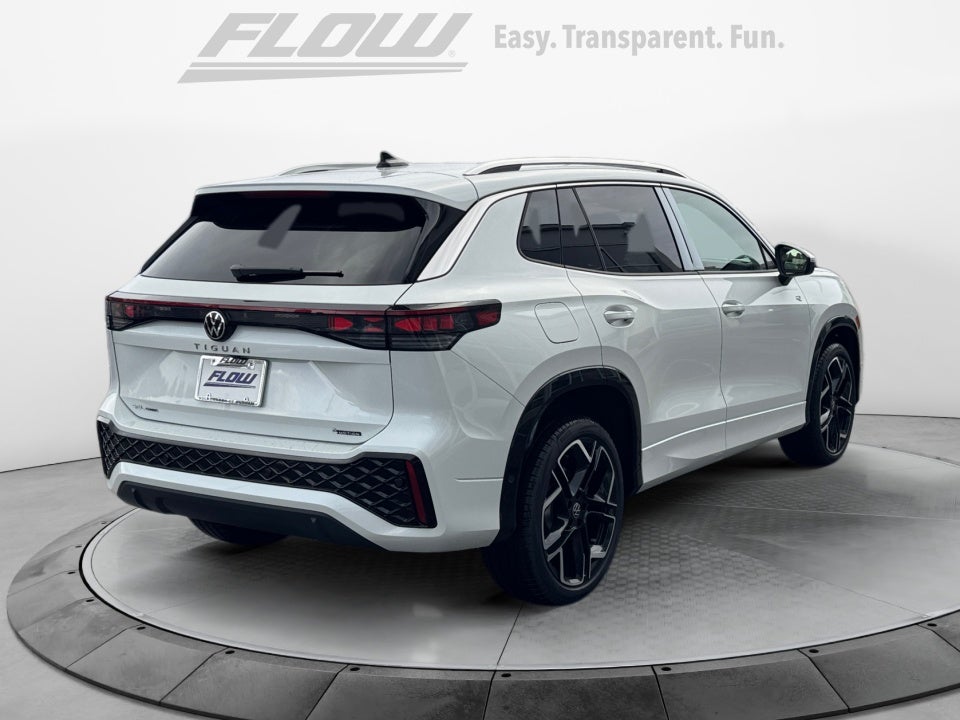 2026 Volkswagen Tiguan SEL R-Line Turbo