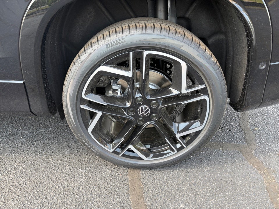 2026 Volkswagen Tiguan SEL R-Line Turbo