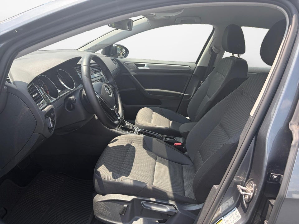 2018 Volkswagen Golf SportWagen S