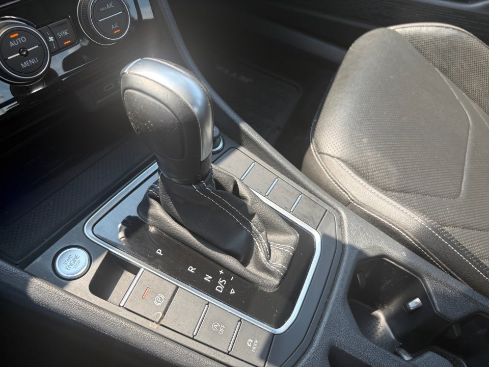 2021 Volkswagen Jetta SEL Premium