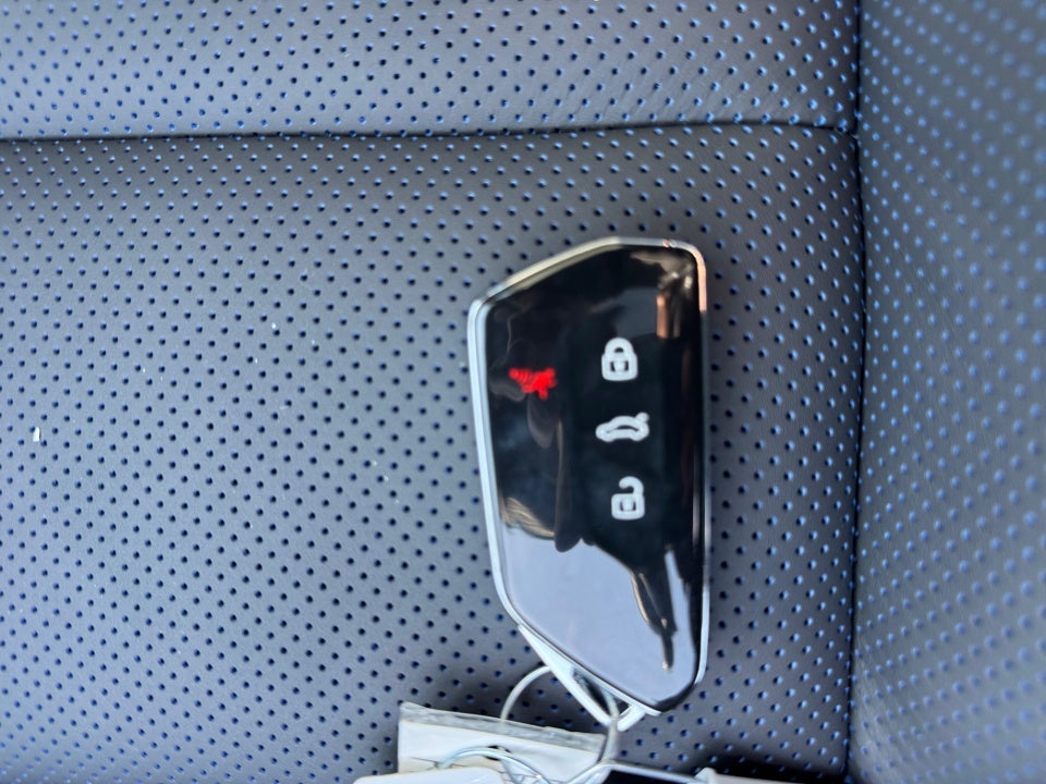 2026 Volkswagen Golf R 2.0T DSG