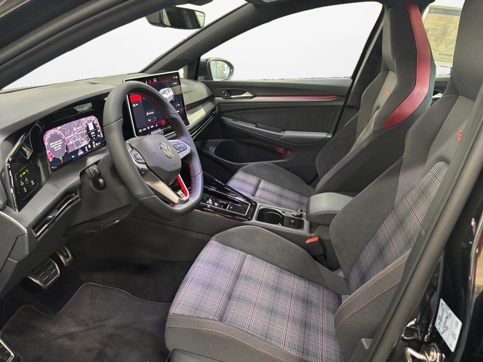 2026 Volkswagen Golf GTI S