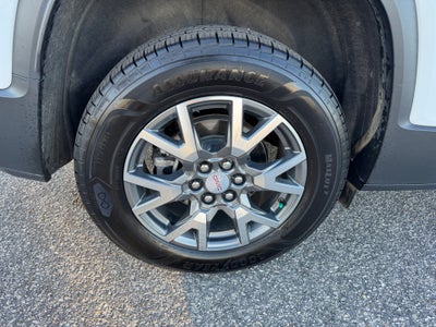 2023 GMC Acadia AWD SLT