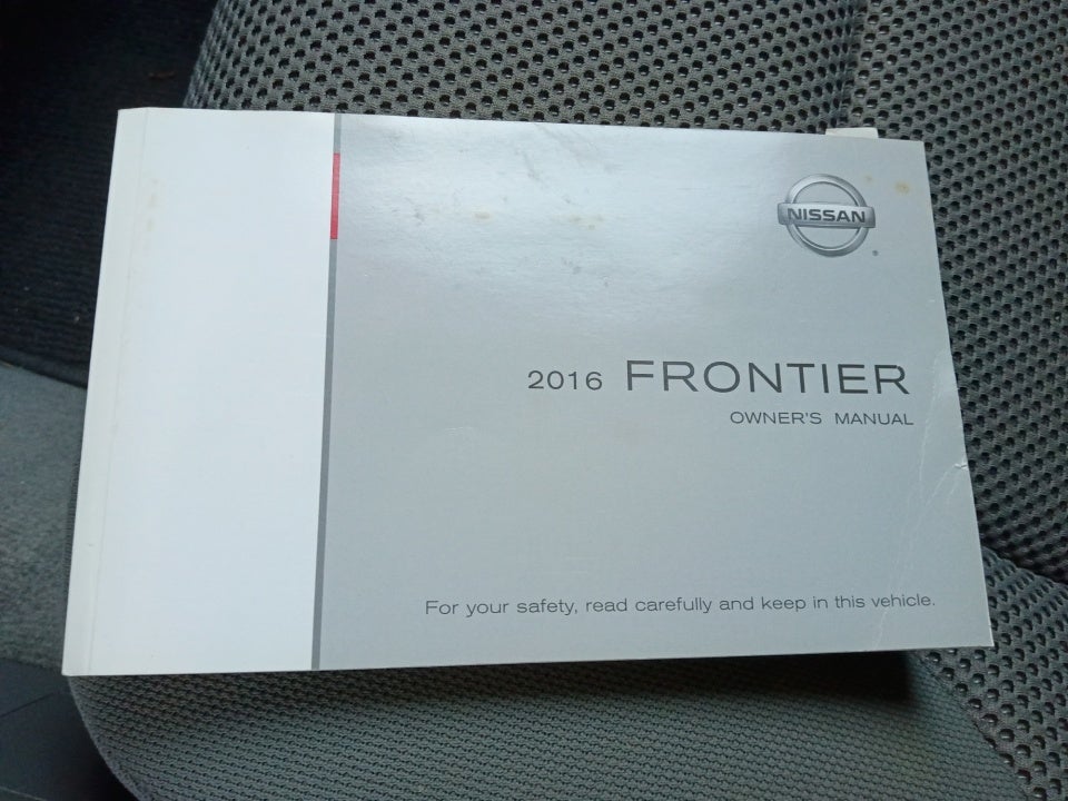 2016 Nissan Frontier SV