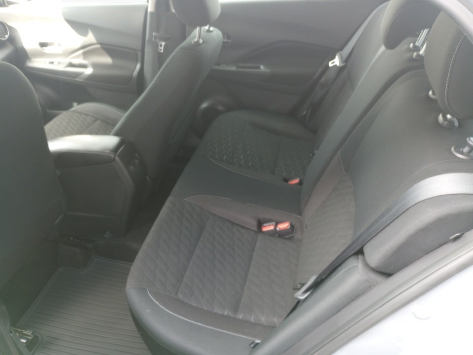 2023 Nissan Kicks SV Xtronic CVT