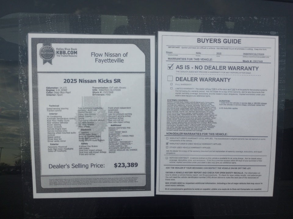 2025 Nissan Kicks SR FWD