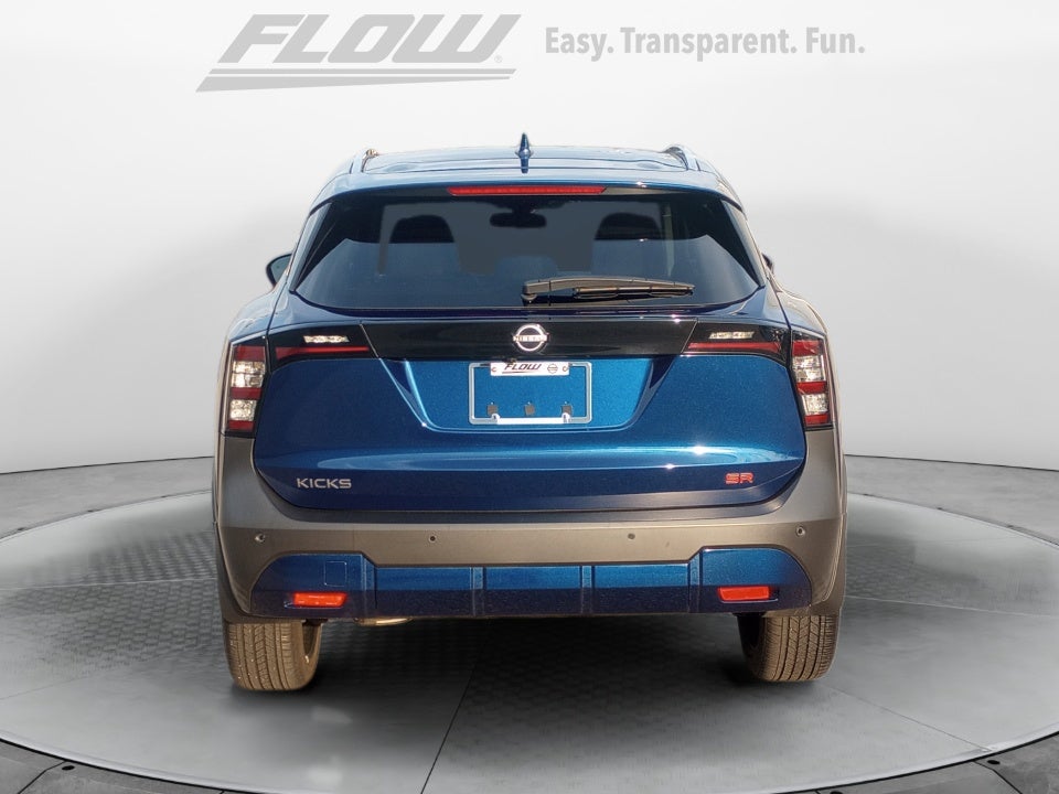 2025 Nissan Kicks SR FWD